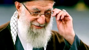 अली ख़ामेनेई की पूरी जीवनी 1939 से 2026 तक