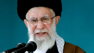 अली ख़ामेनेई की पूरी जीवनी 1939 से 2026 तक